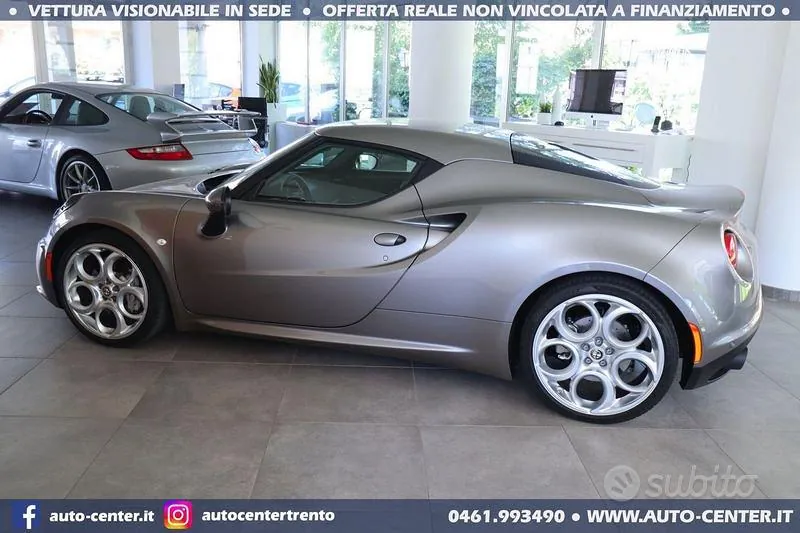 Alfa Romeo 4C 2014 photo 5
