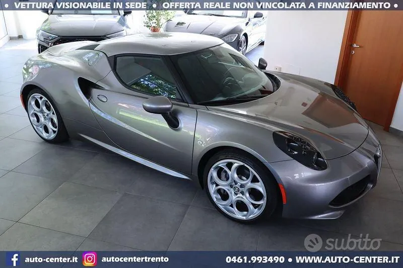 Alfa Romeo 4C 2014 photo 2