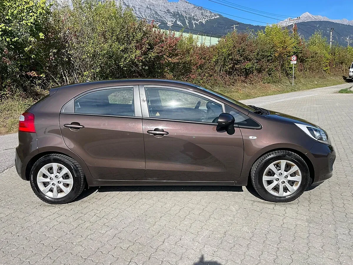 Kia Rio 2014 photo 3