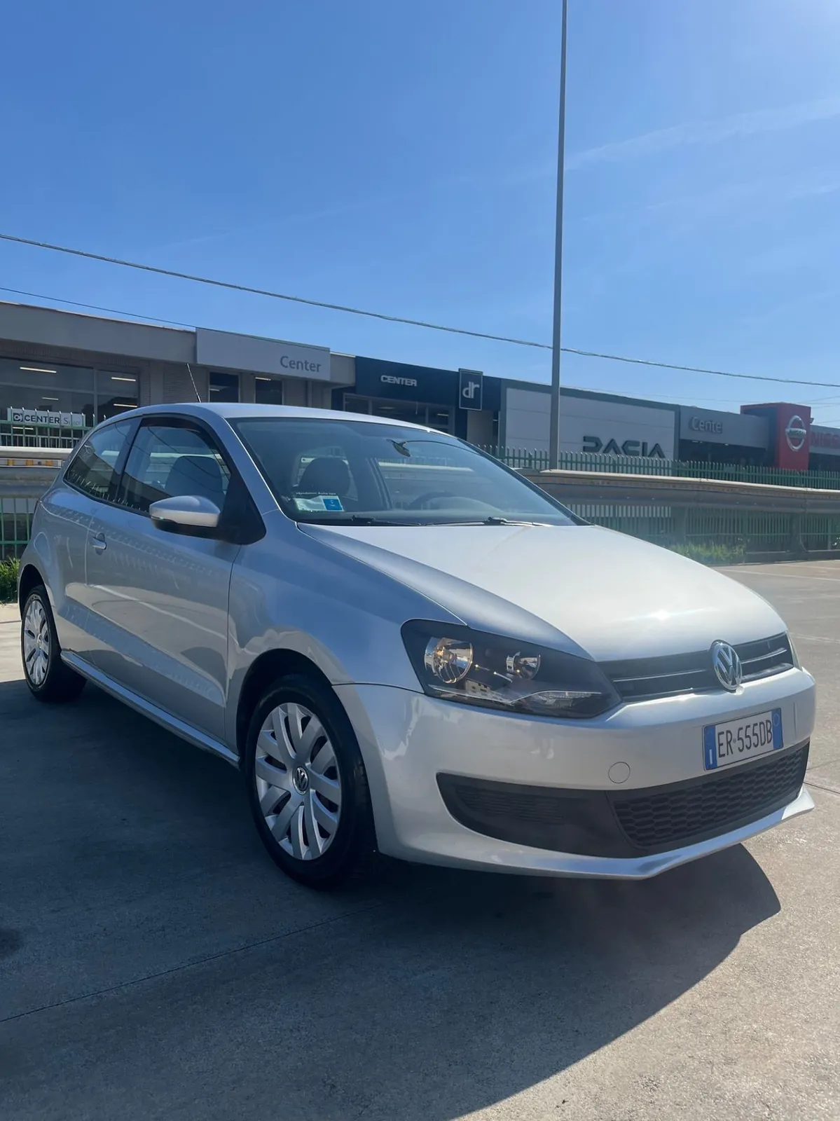 Volkswagen Polo 2013 photo 2
