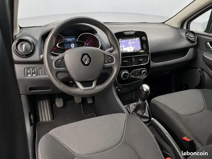 Renault Clio 2019 photo 3