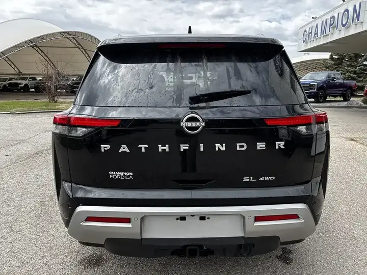Nissan Pathfinder 2023 photo 5