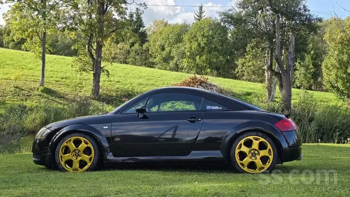 Audi Tt 2000 photo 2