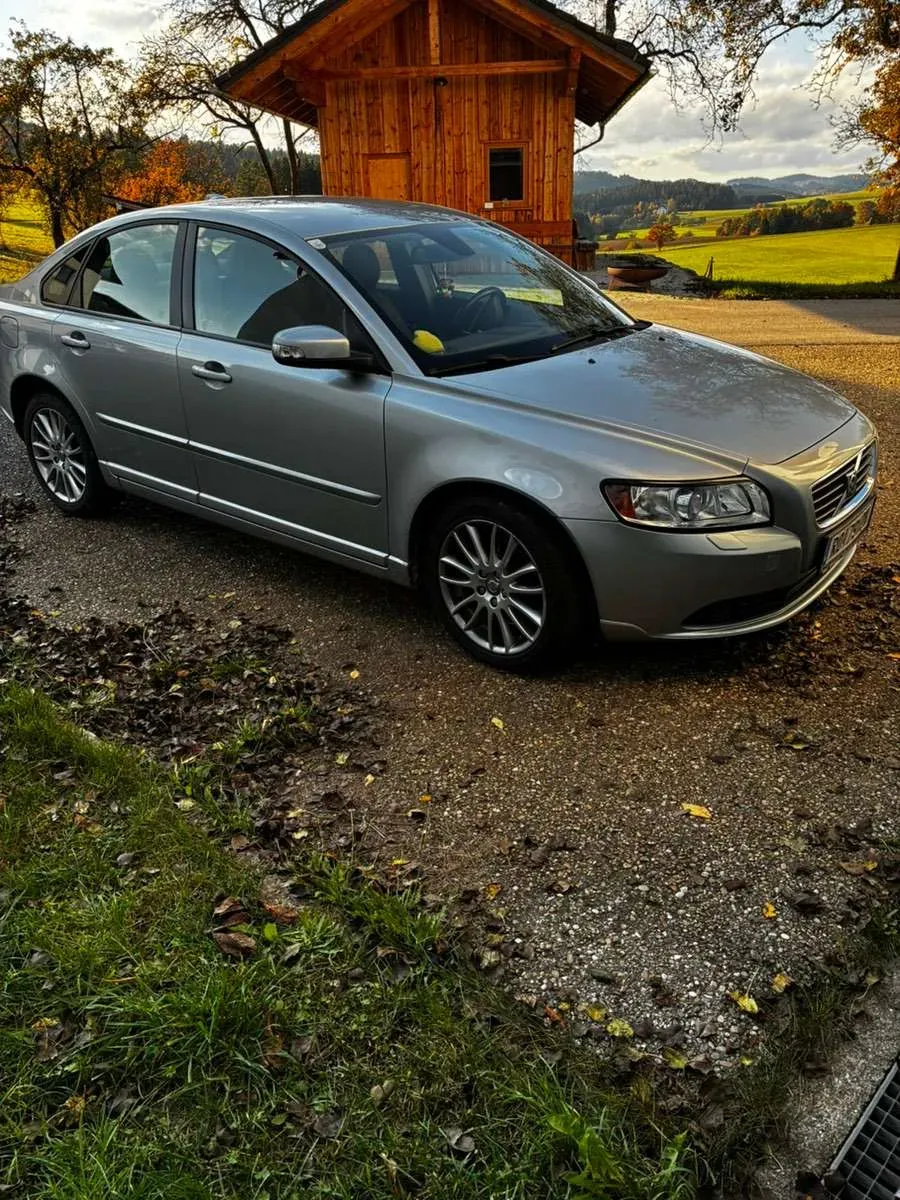Volvo S40