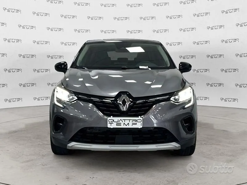 Renault Captur 2023 photo 2