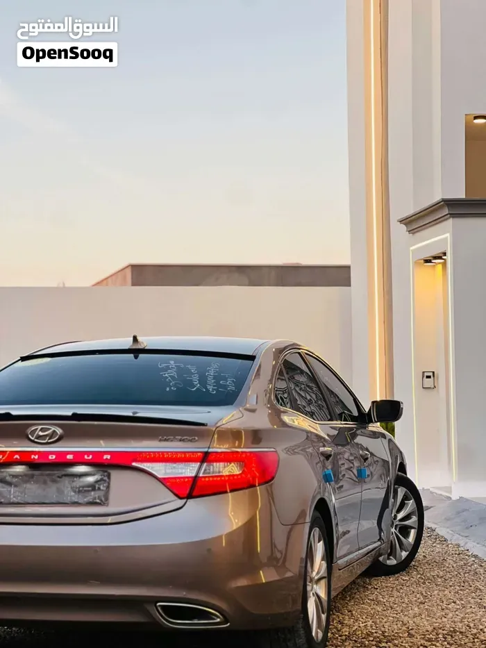 Hyundai Azera 2012 photo 3