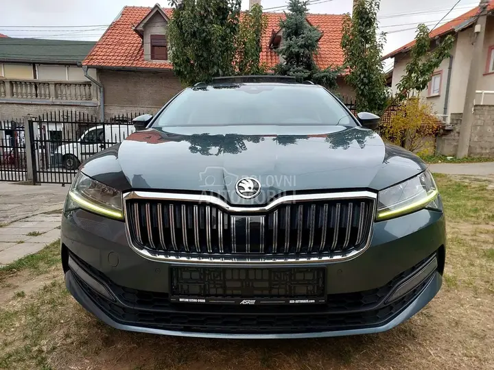 Skoda Superb 2021 photo 4