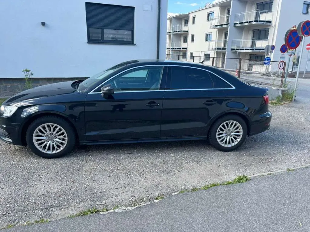 Audi A3 2015 photo 2