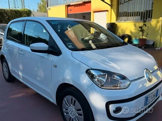 Volkswagen Up 2015 photo 3