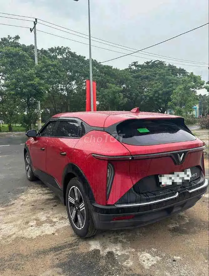 Vinfast Vf7