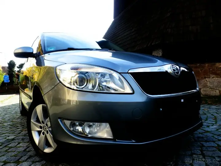 Skoda Fabia 2014 photo 3