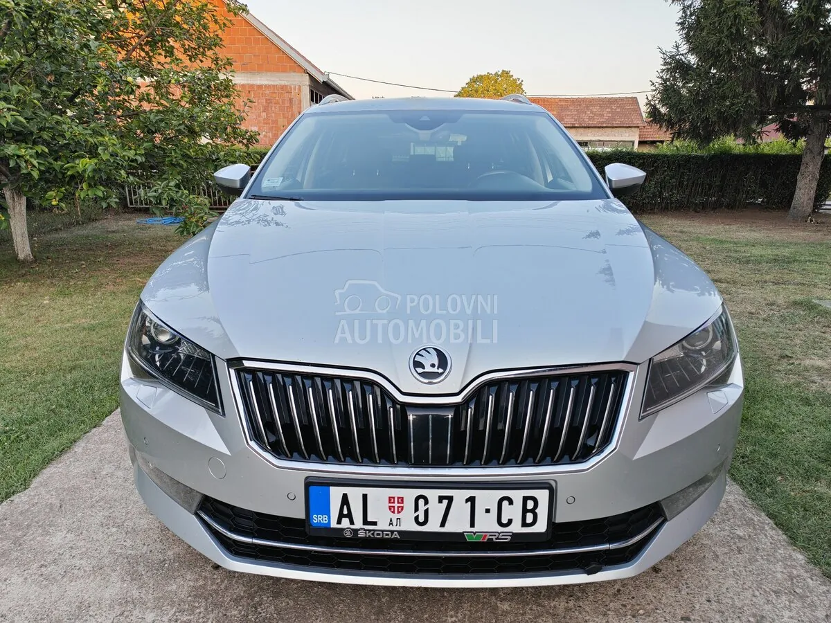 Skoda Superb 2015 photo 2