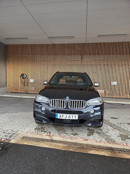 BMW X5 2017 photo 2
