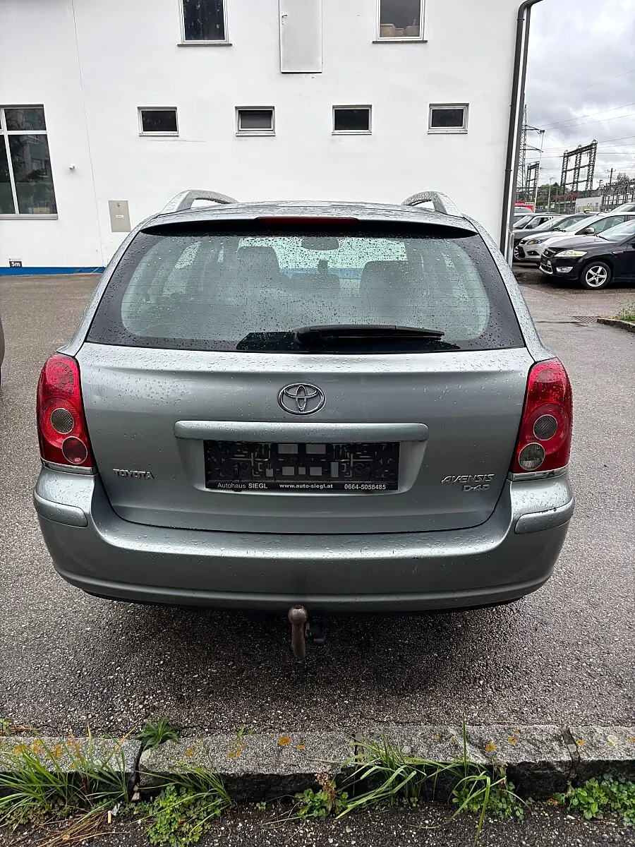 Toyota Avensis 2008 photo 3