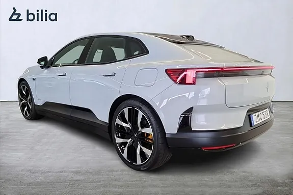 Polestar 4 2025 photo 3