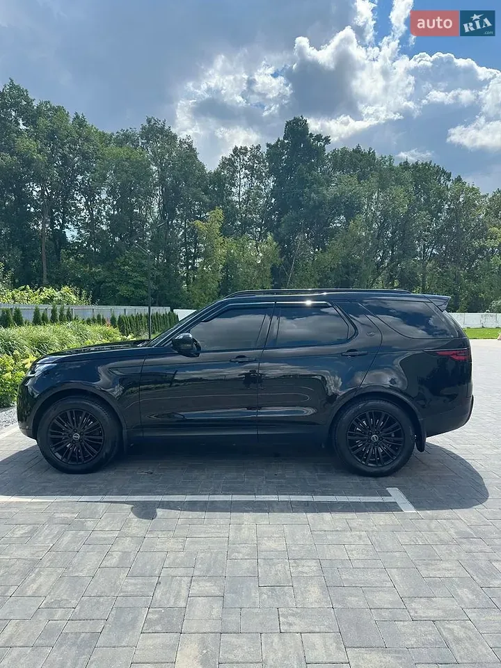 Land Rover Discovery 2017 photo 4