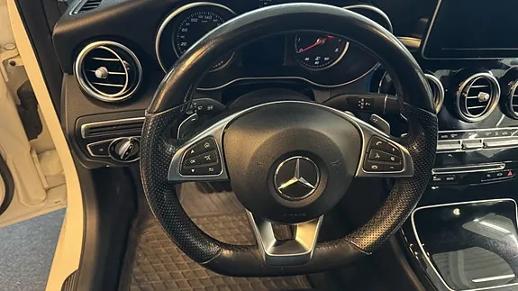 Mercedes-Benz C200 2016 photo 5