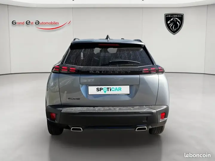 Peugeot 2008 2025 photo 4