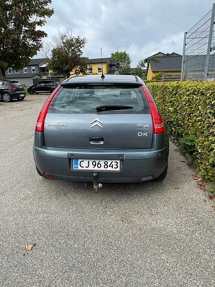 Citroen C4 2006 photo 3