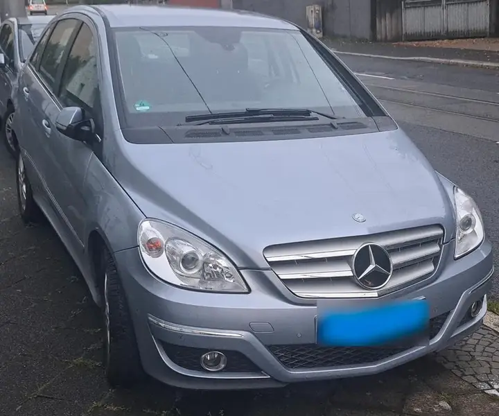 Mercedes-Benz B