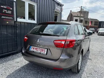 Seat Ibiza 2015 photo 3