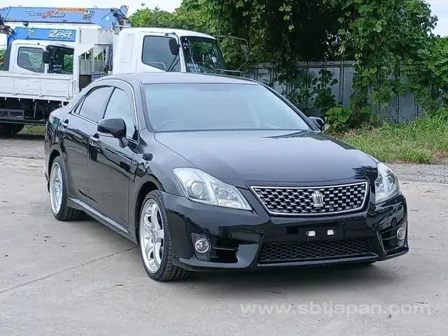 Toyota Crown Athlete