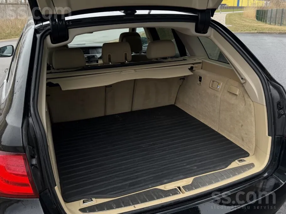 BMW 520 2011 photo 3