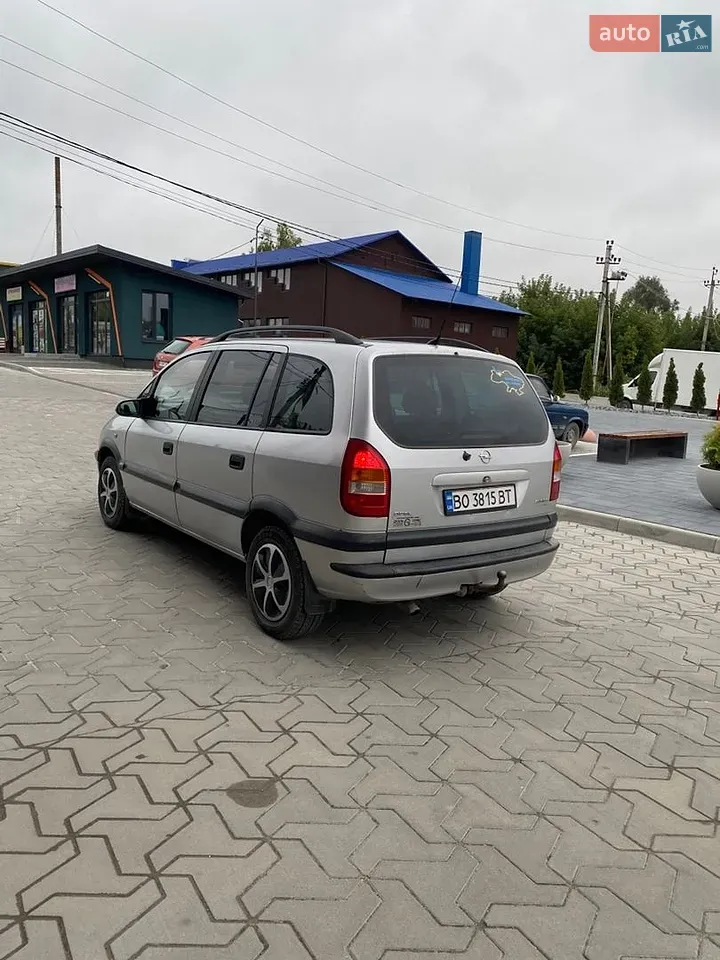 Opel Zafira 2000 photo 4