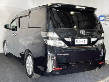 Toyota Vellfire 2009 photo 5
