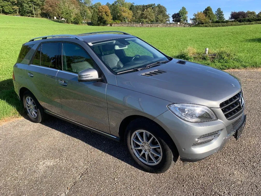 Mercedes-Benz M-Class 2013 photo 2