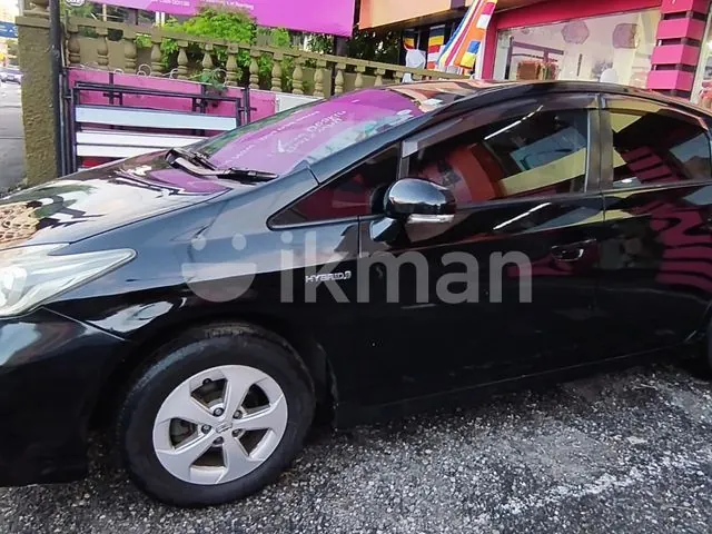 Toyota Prius 2012 photo 3