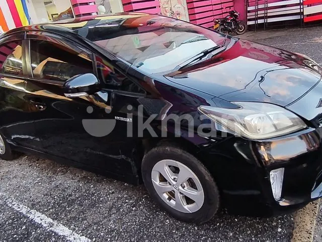 Toyota Prius 2012 photo 2