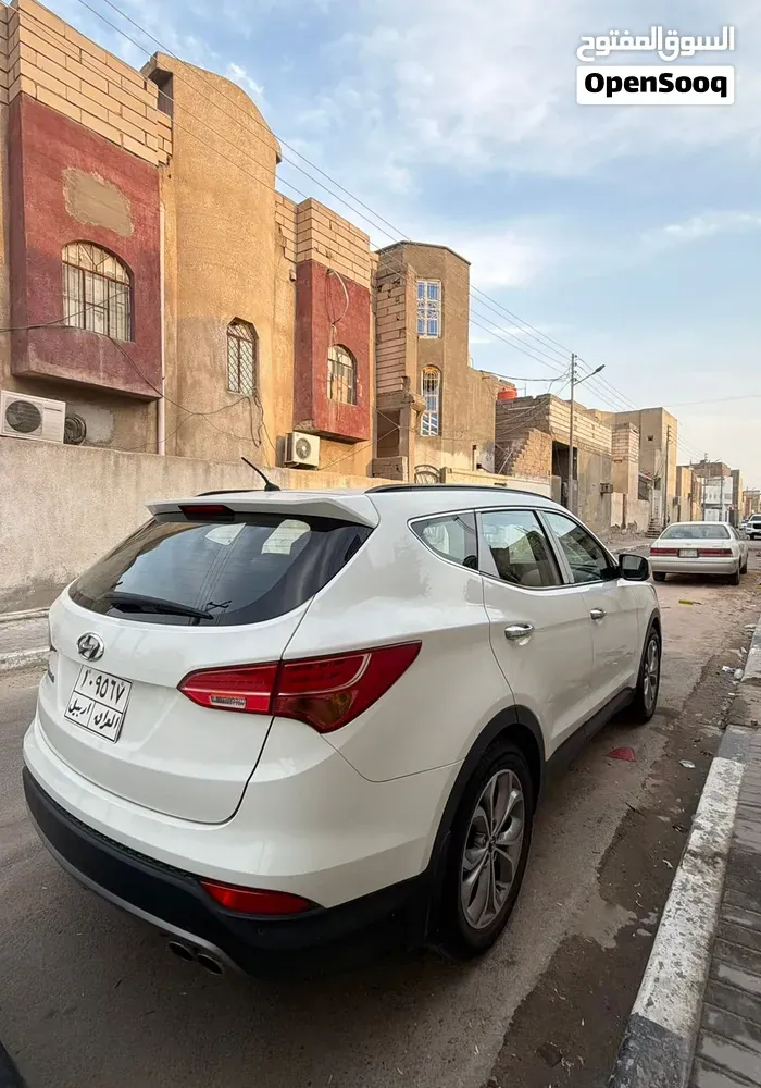Hyundai Santa Fe 2014 photo 3