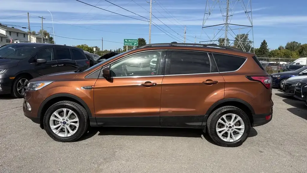 Ford Escape 2017 photo 2