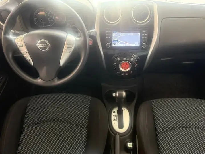 Nissan Note 2014 photo 2