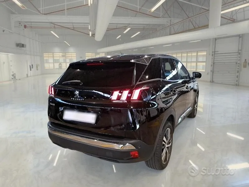 Peugeot 3008 2022 photo 4