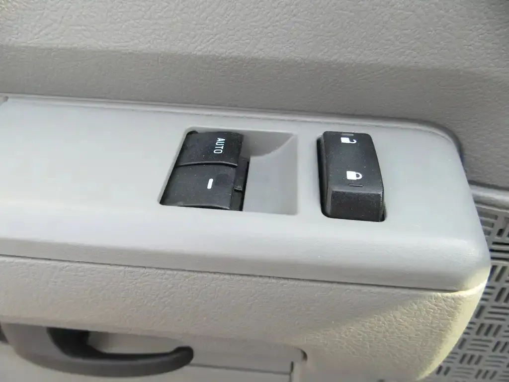 Ford E-450 2023 photo 4