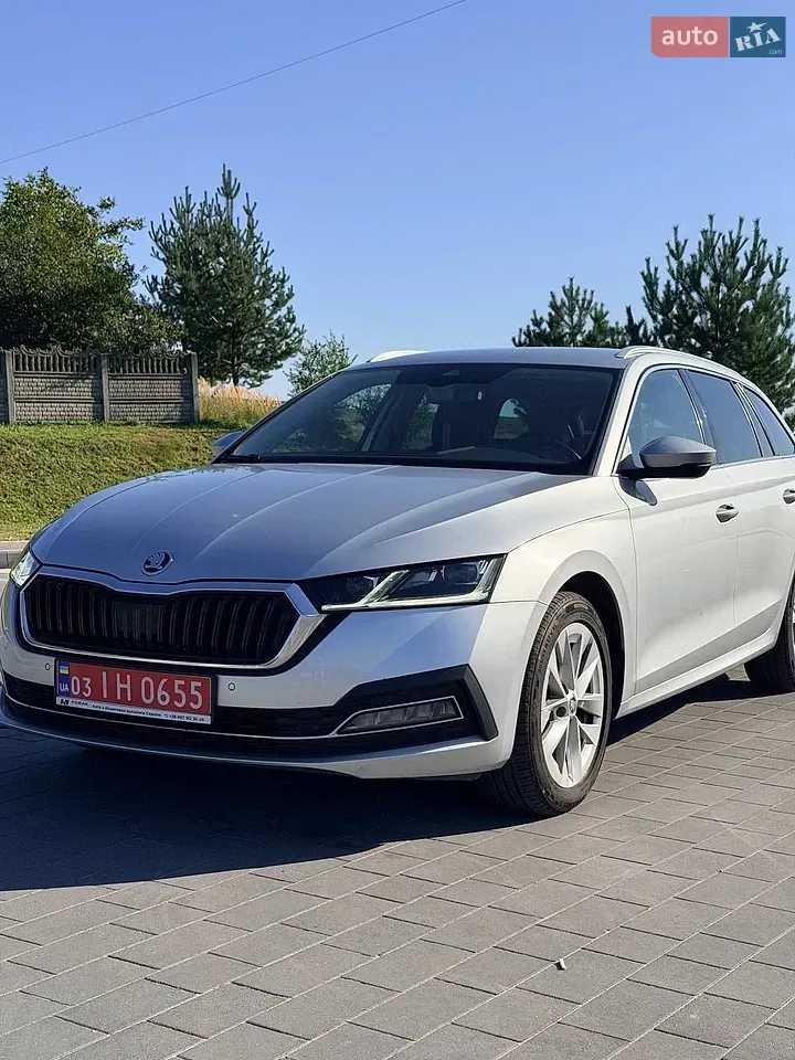 Skoda Octavia 2022 photo 4