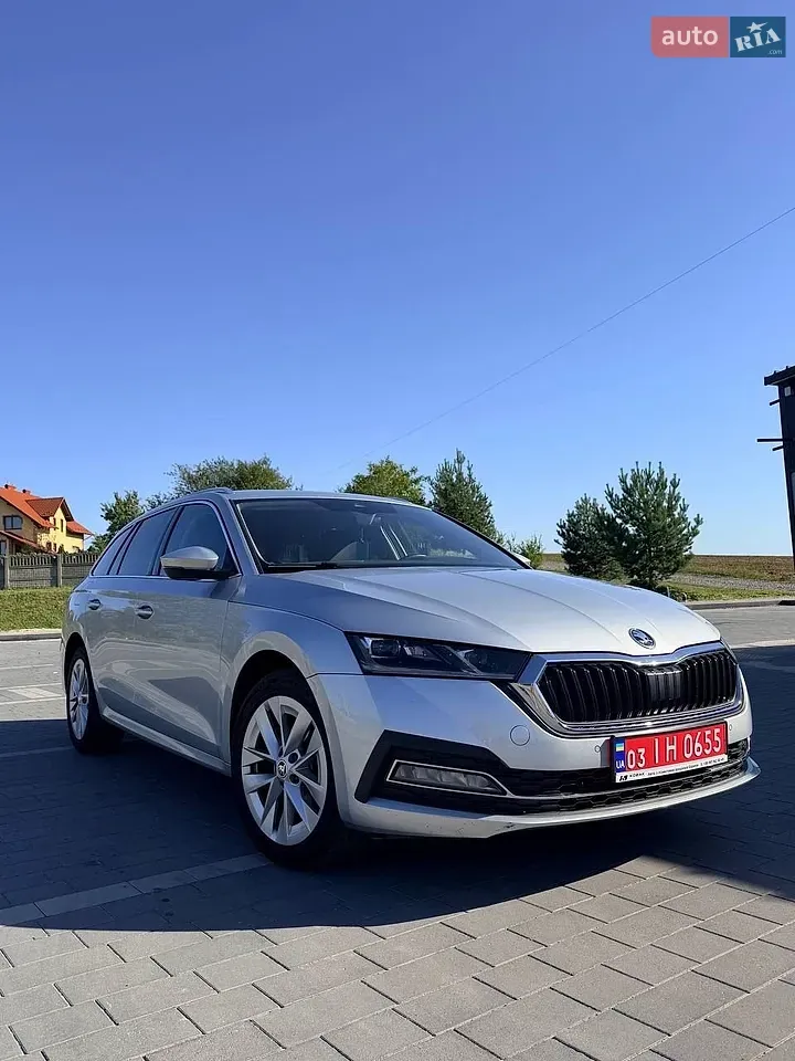 Skoda Octavia 2022 photo 3