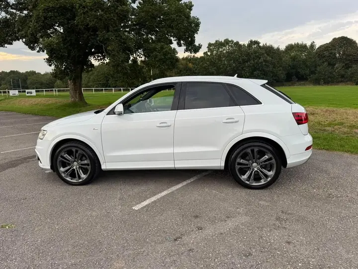 Audi Q3 2013 photo 5