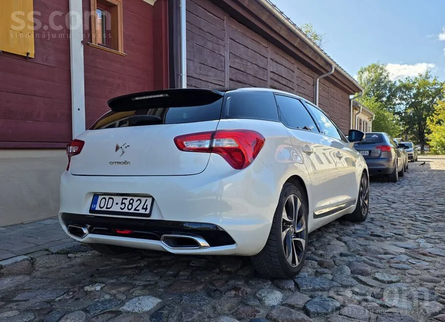 Citroen Ds5 2013 photo 3