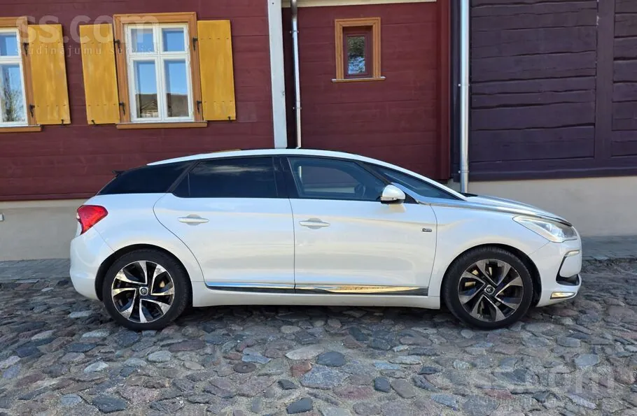 Citroen Ds5 2013 photo 5
