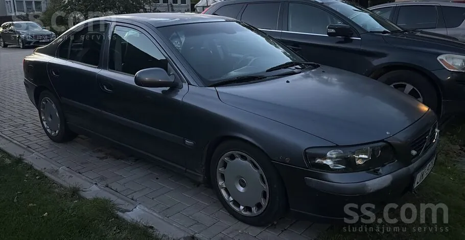 Volvo S60 2002 photo 4