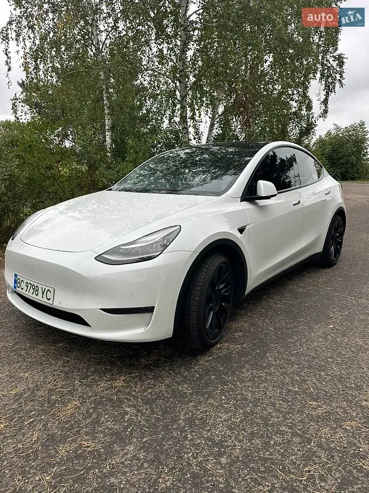 Tesla Model Y 2021 photo 3