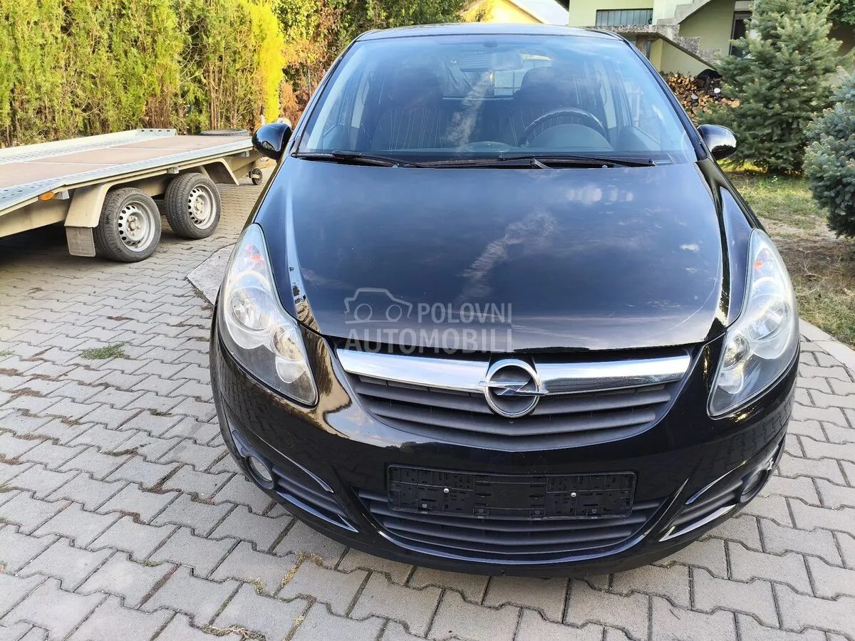Opel Corsa D 2010 photo 2