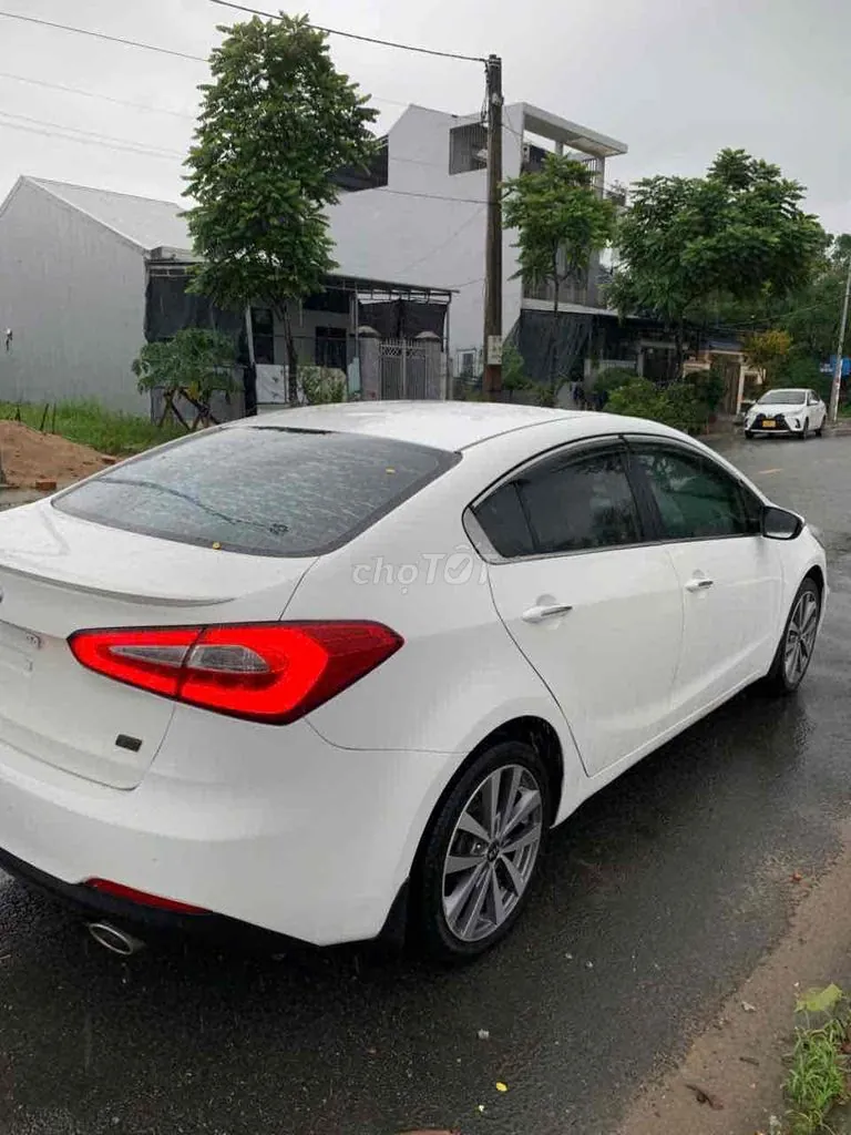 Kia K3 2015 photo 2