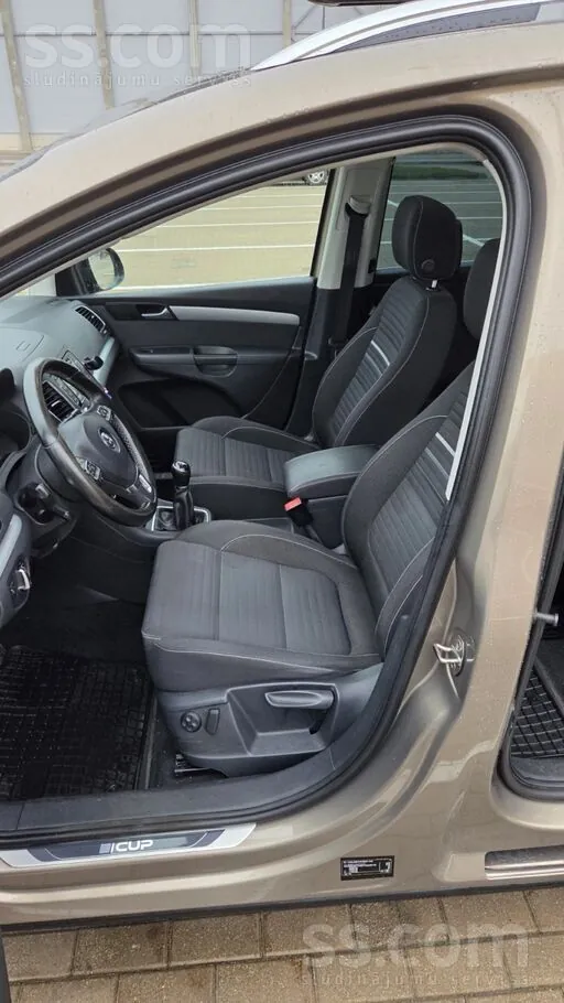 Volkswagen Sharan 2014 photo 4