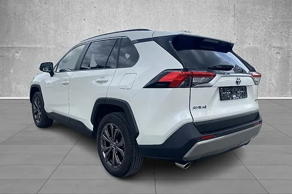 Toyota Rav4 2023 photo 3