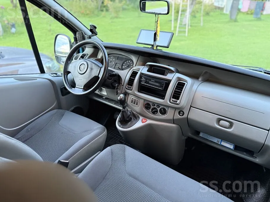Opel Vivaro 2008 photo 5