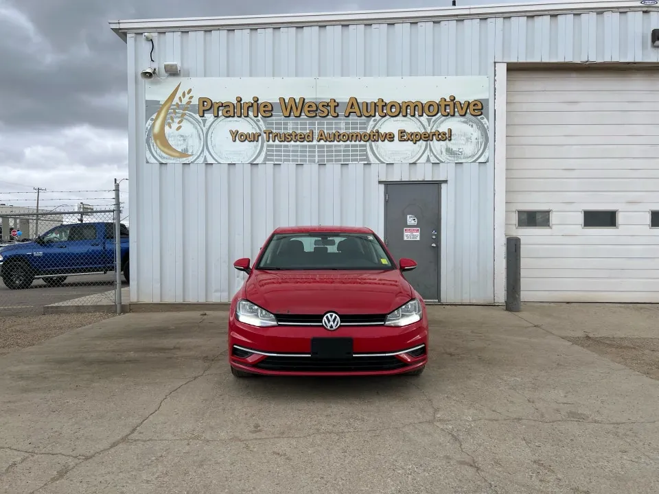 Volkswagen Golf 2021 photo 2
